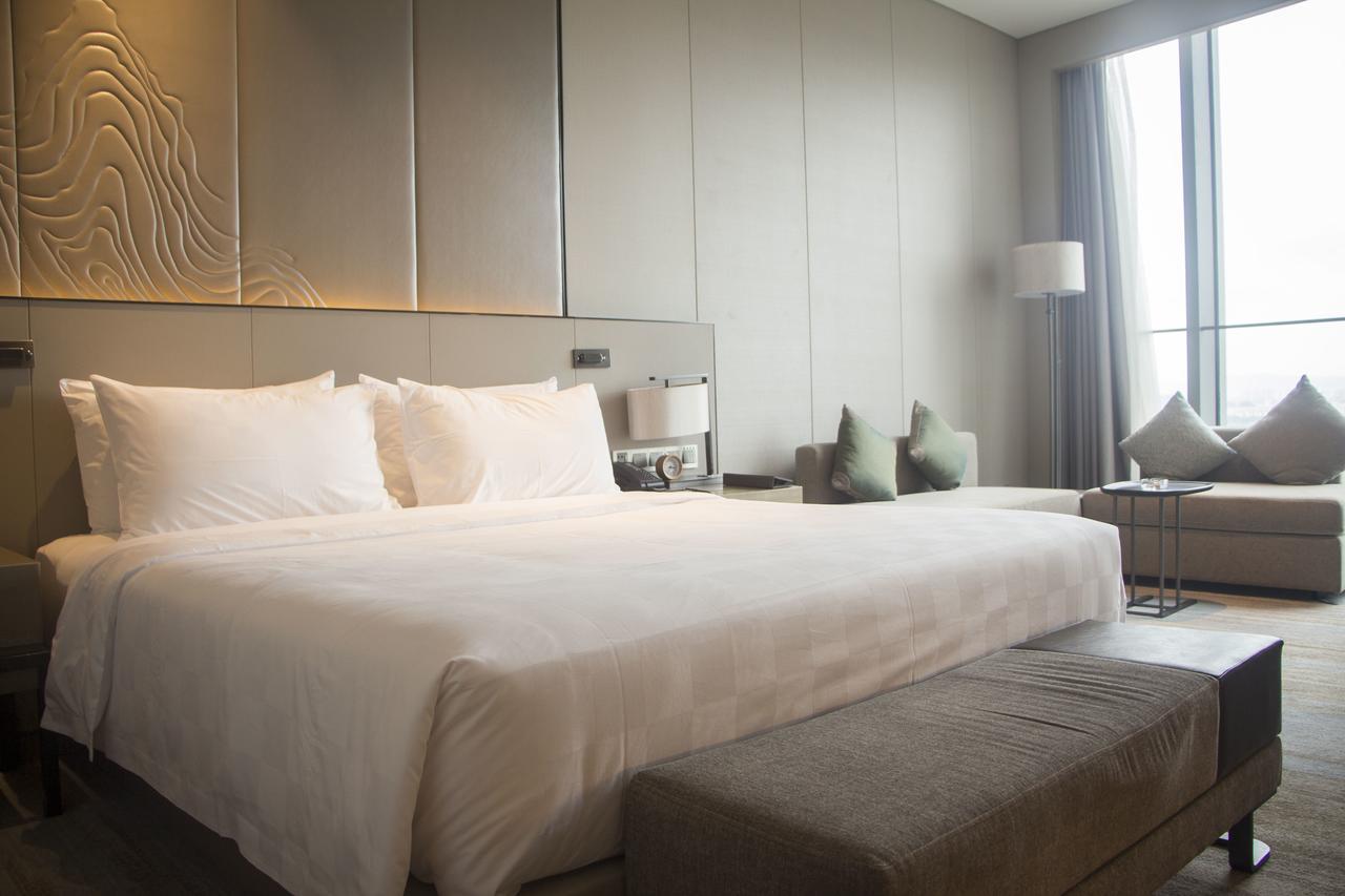 Nanjing Golden Eagle Summit Hotel Экстерьер фото