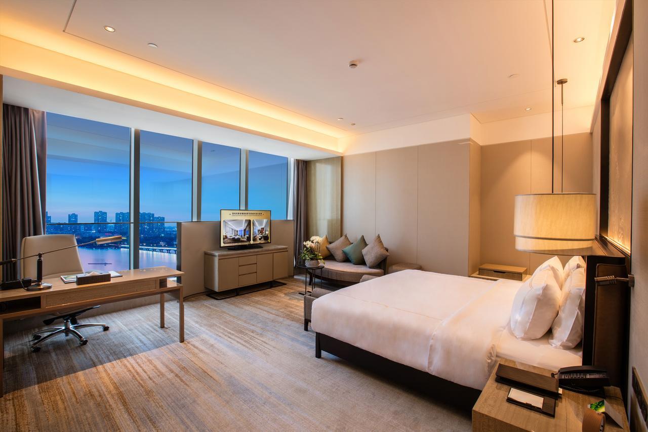 Nanjing Golden Eagle Summit Hotel Экстерьер фото