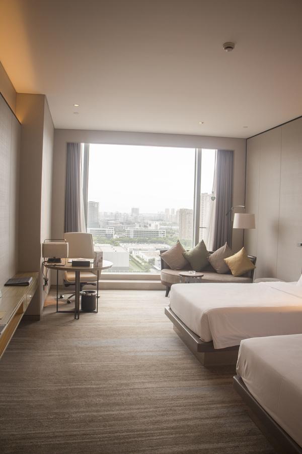 Nanjing Golden Eagle Summit Hotel Экстерьер фото