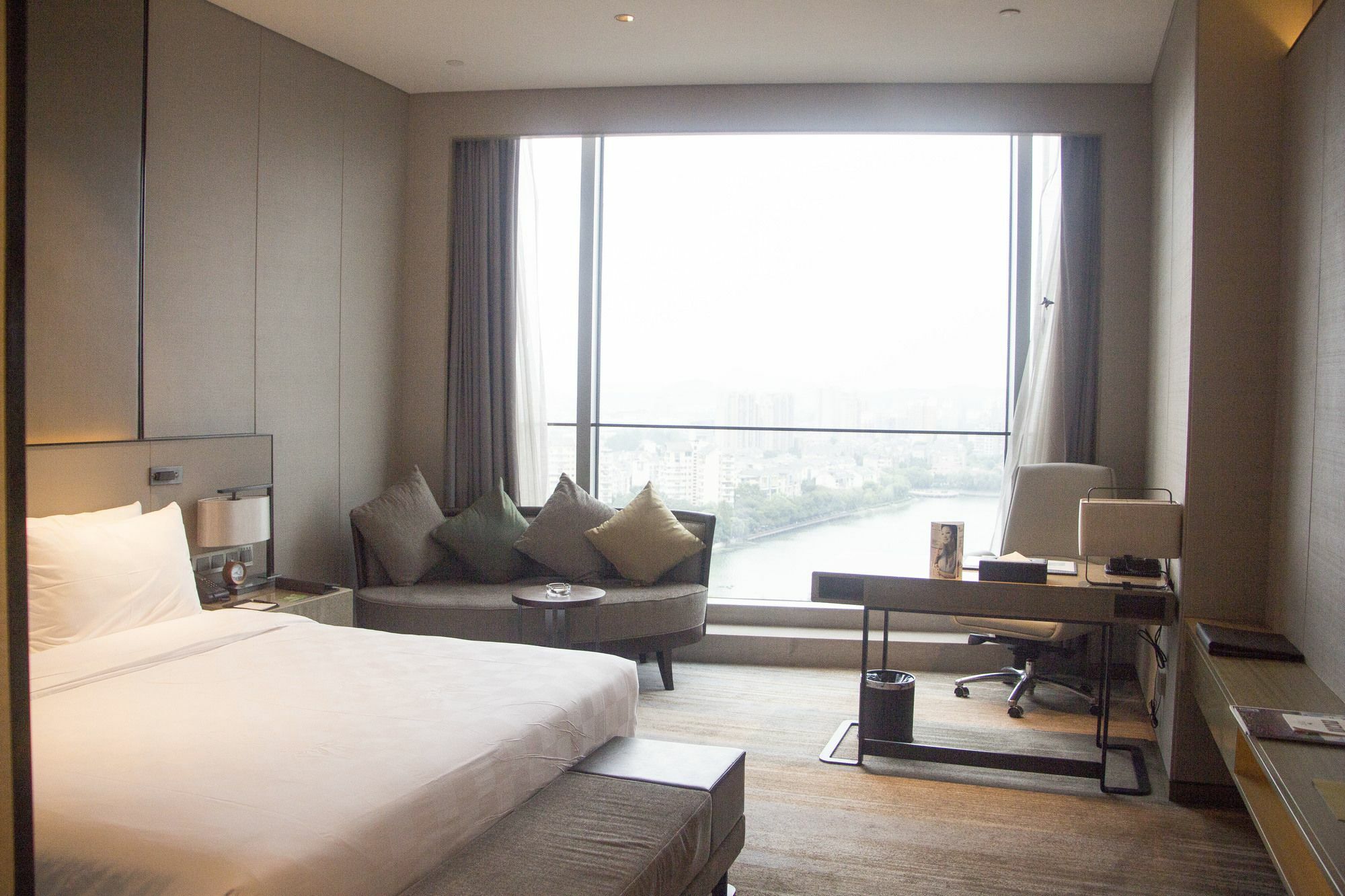 Nanjing Golden Eagle Summit Hotel Экстерьер фото