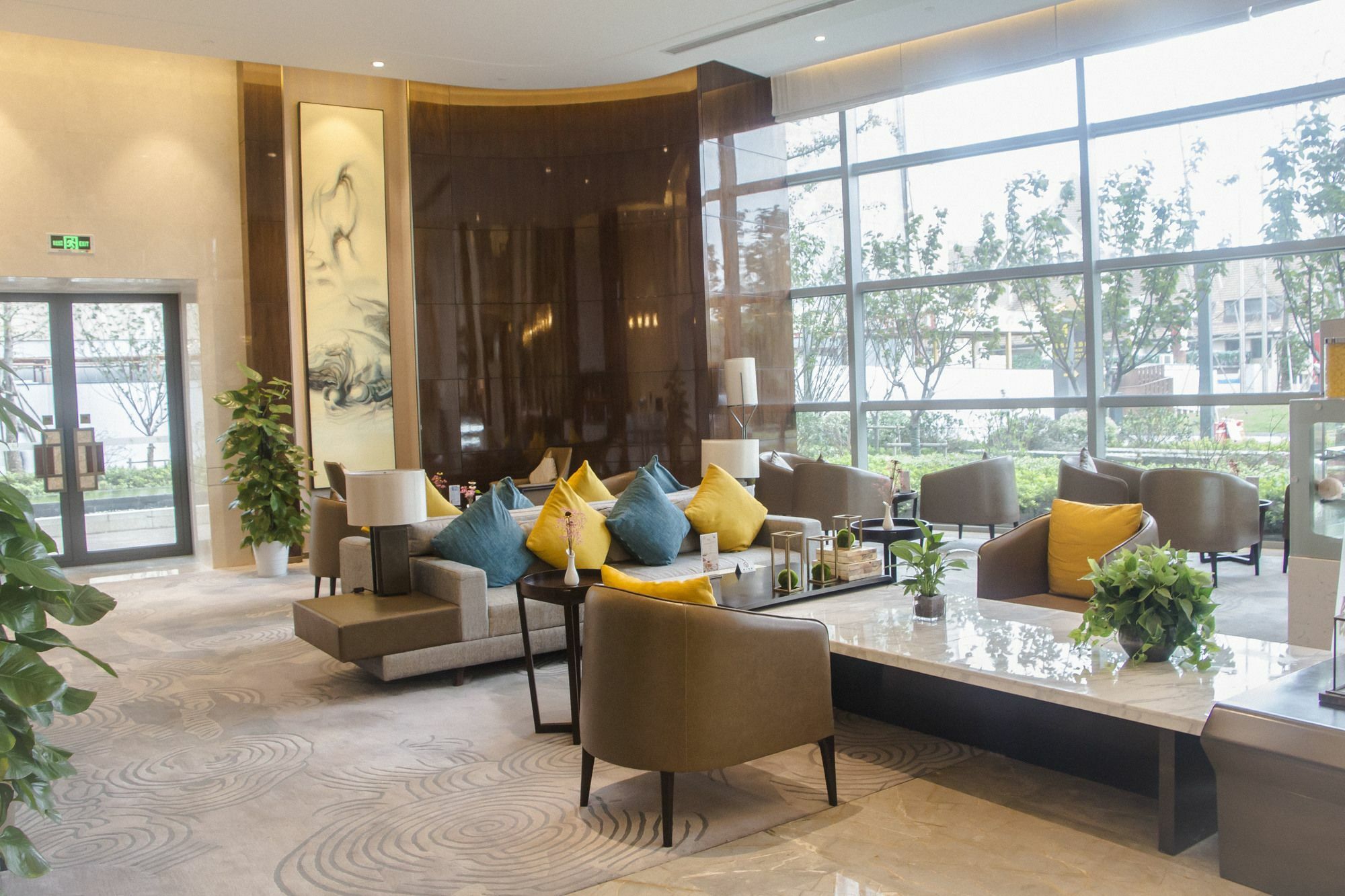 Nanjing Golden Eagle Summit Hotel Экстерьер фото